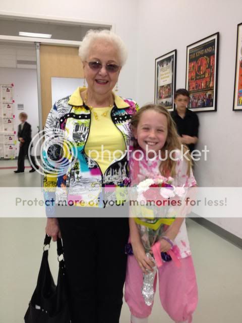 photo barbara_emily_zps671f51fc.jpg