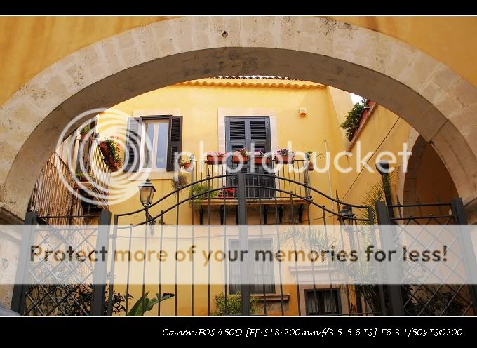 【西西里】 wbrSIRACUSA的街巷生活 【西西里】 wbrSIRACUSA的街巷生活